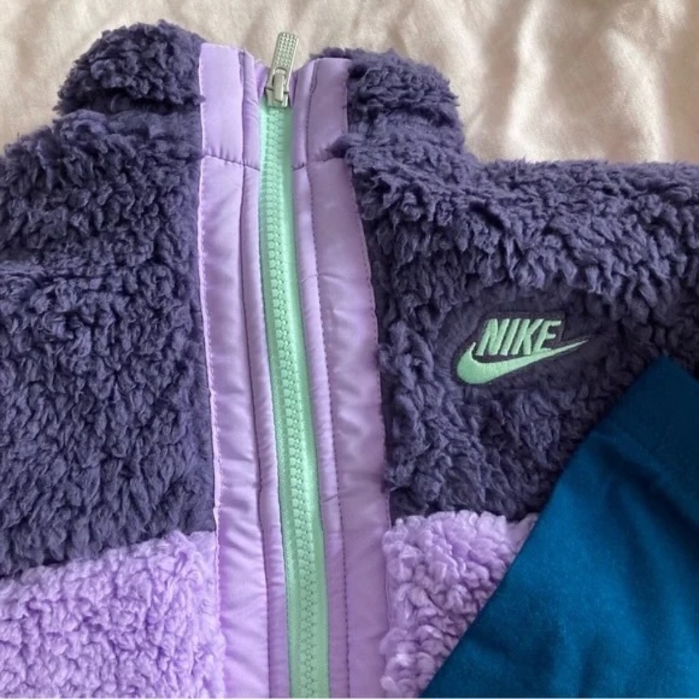 Nike Super Warm Winter Jacker Fluffy Purple leggings set 6247 - Picture 2 of 7